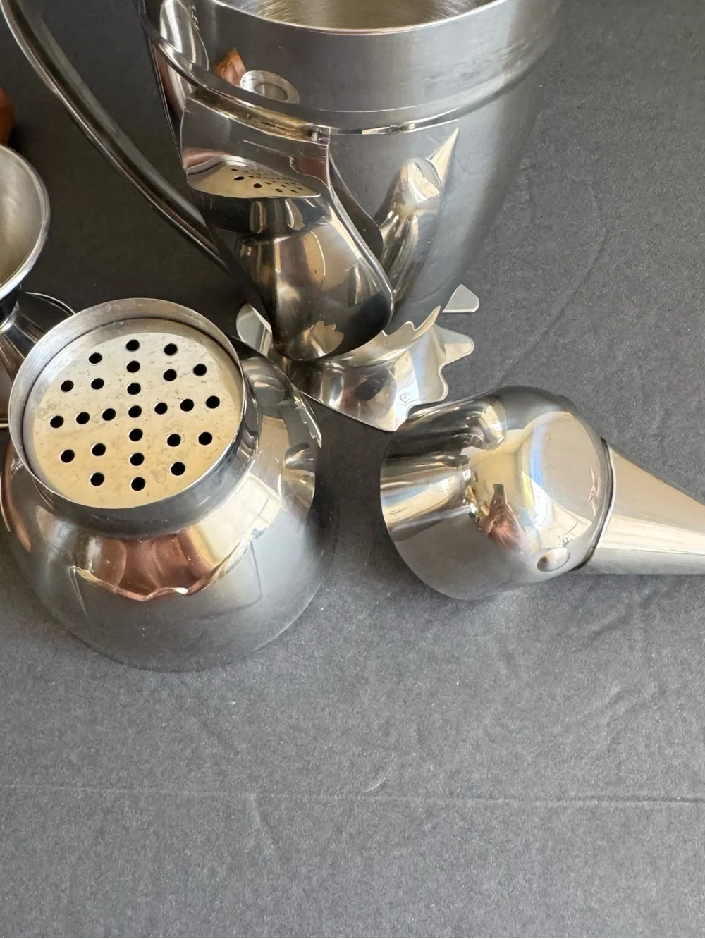 Penguin Cocktail Shaker & Bar Tools Set Silver Tone Vintage Art Deco Style Retro